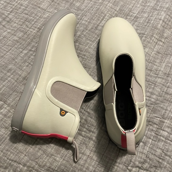 Bogs Shoes - Bogs Short Waterproof Rain Boots